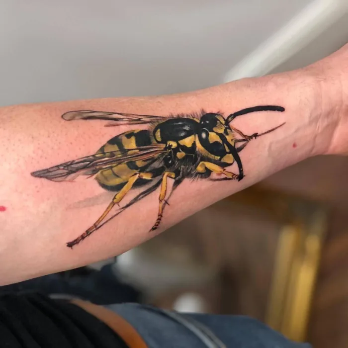 Photorealistic colour wasp forearm tattoo by Esther, Unicorn Tattoo Art Collective, Ashford Surrey